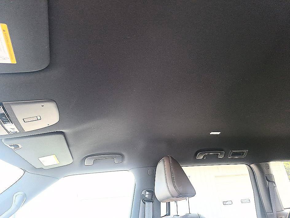 Used 2025 Nissan Armada SL AWD/4WD image 20
