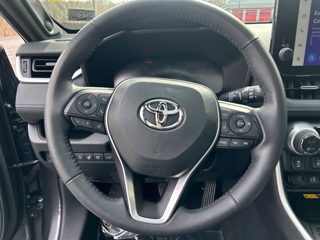 Used 2024 Toyota RAV4 XSE w/ Advanced Technology Package image 23
