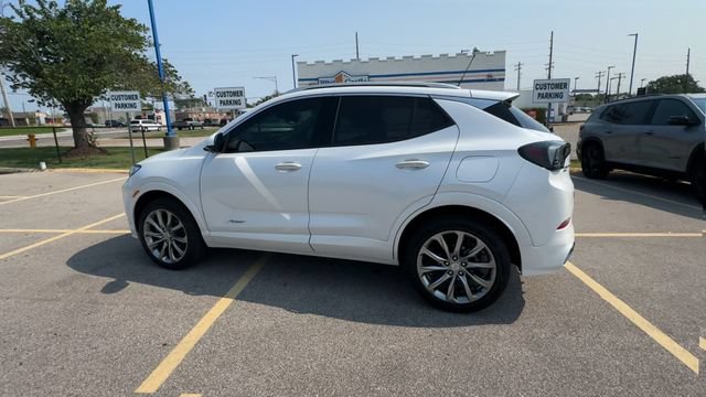 Used 2026 Buick Encore GX Avenir w/ Avenir Technology Package AWD/4WD image 6