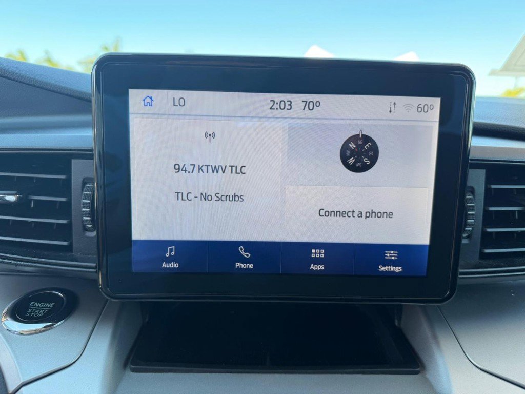 Used 2022 Ford Explorer XLT image 36