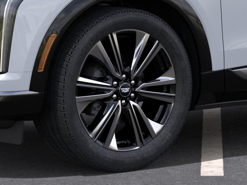 New 2027 Cadillac Optiq Premium Luxury w/ LPO, Floor Liner Package AWD/4WD image 9