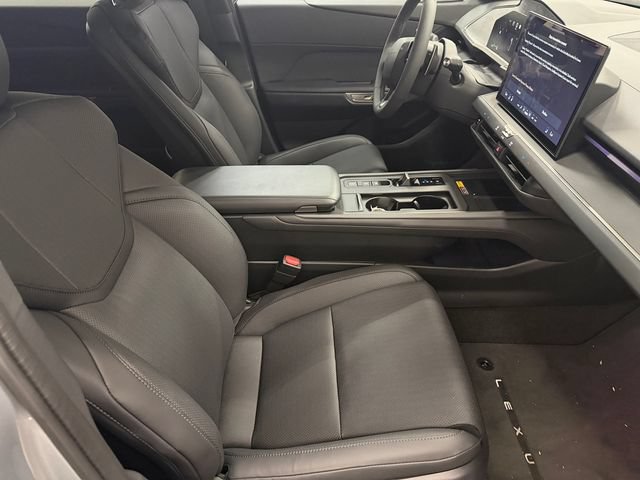 New 2026 Lexus ES 500e AWD/4WD image 11