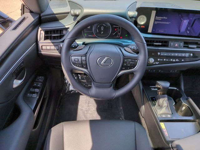 Used 2024 Lexus ES 300h w/ Premium Package image 29