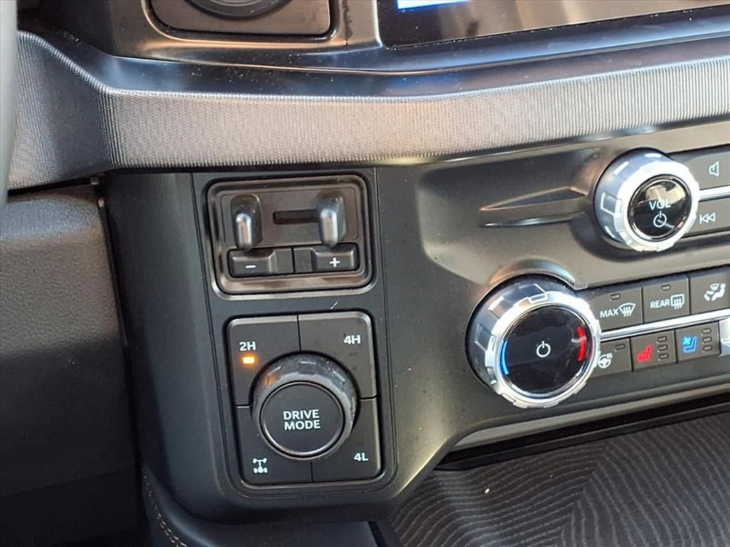 Used 2024 Ford F250 Platinum image 5