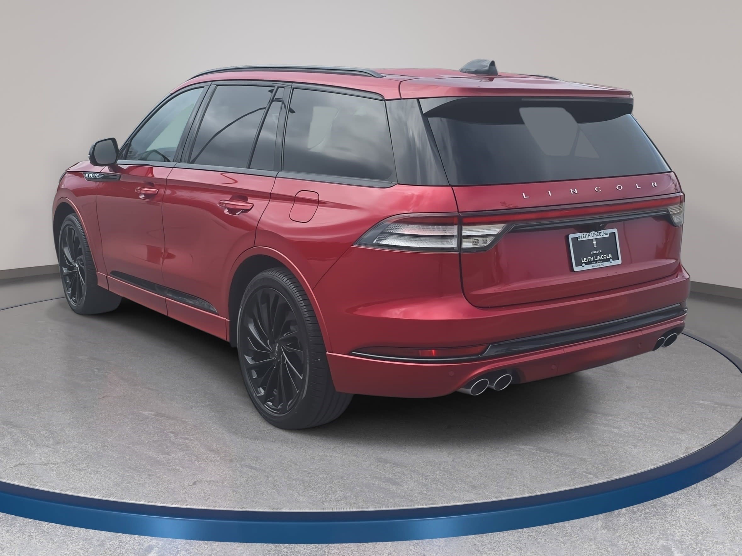 Used 2025 Lincoln Aviator Reserve w/ Equipment Group 201A image 7