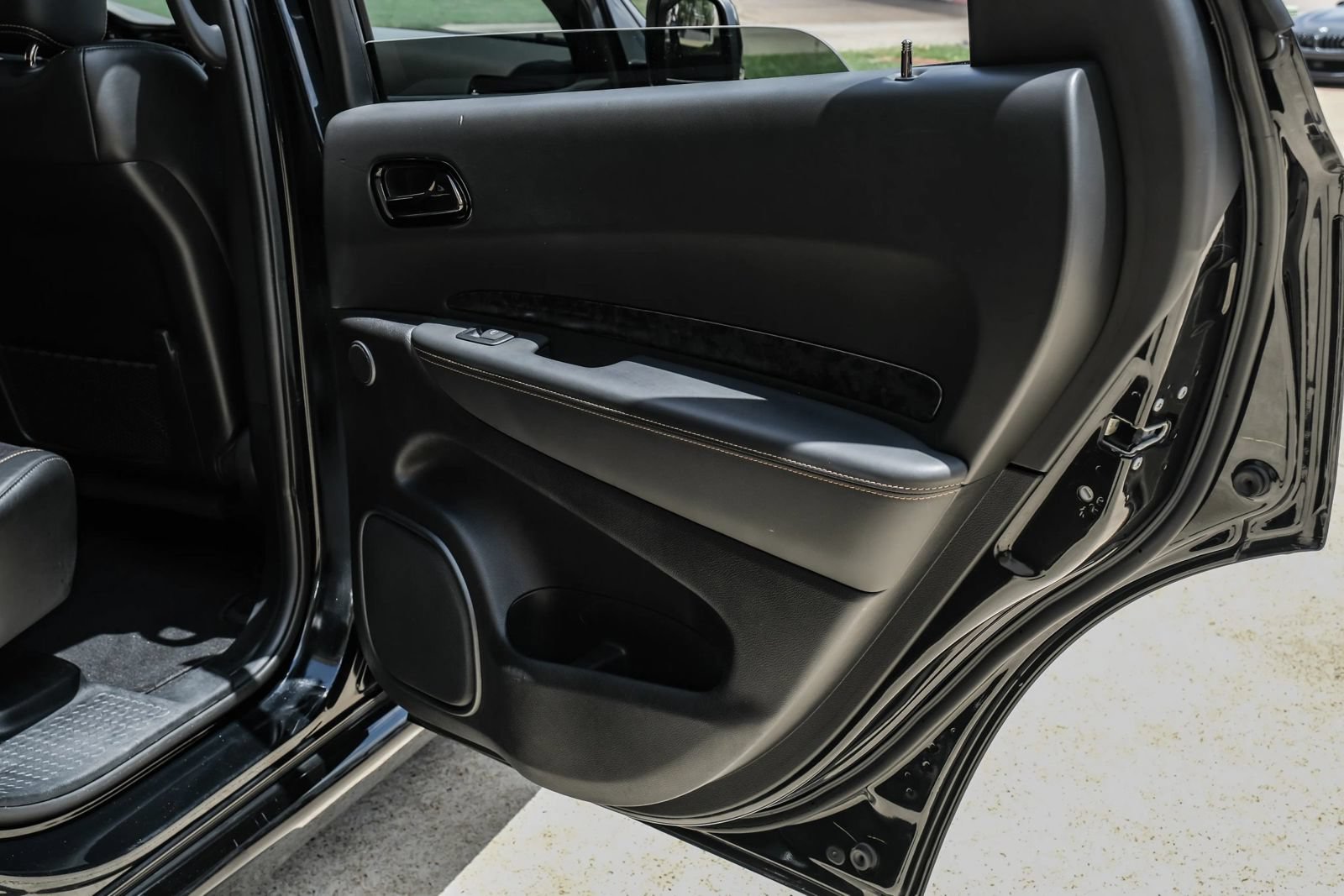 Used 2025 Dodge Durango R/T AWD/4WD image 50