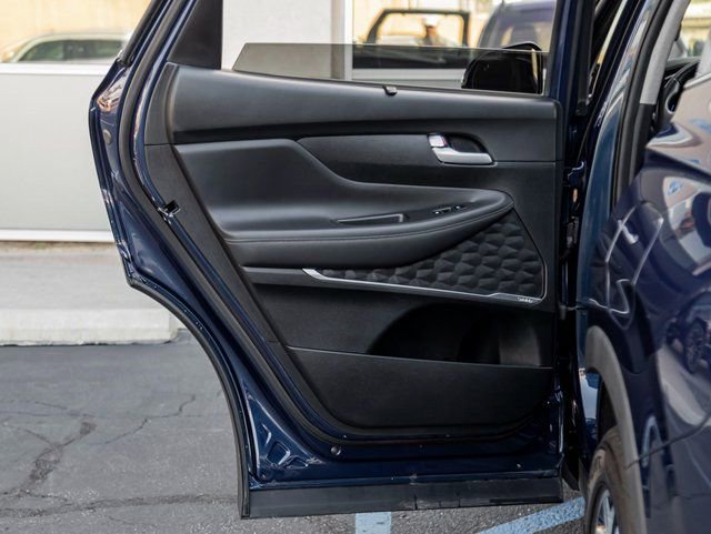 Used 2019 Hyundai Santa Fe FWD image 19