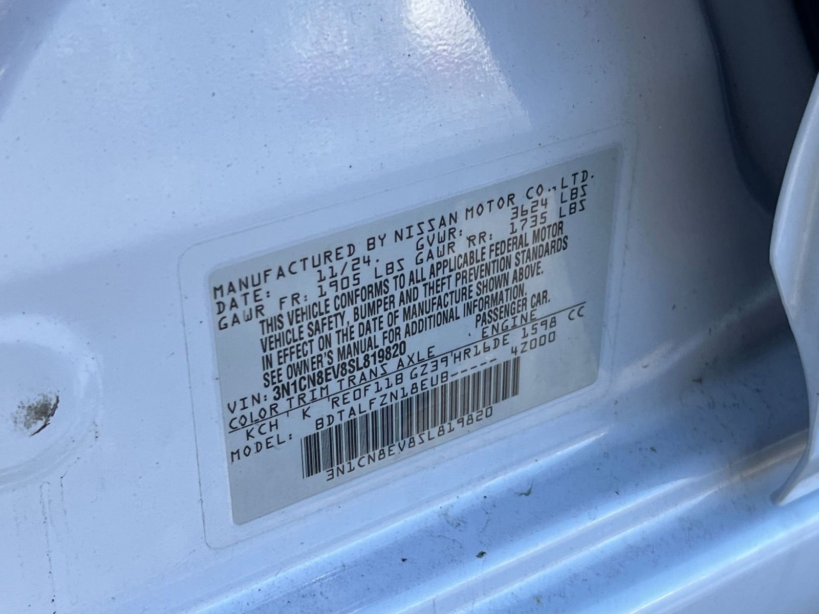 Used 2025 Nissan Versa SV image 24