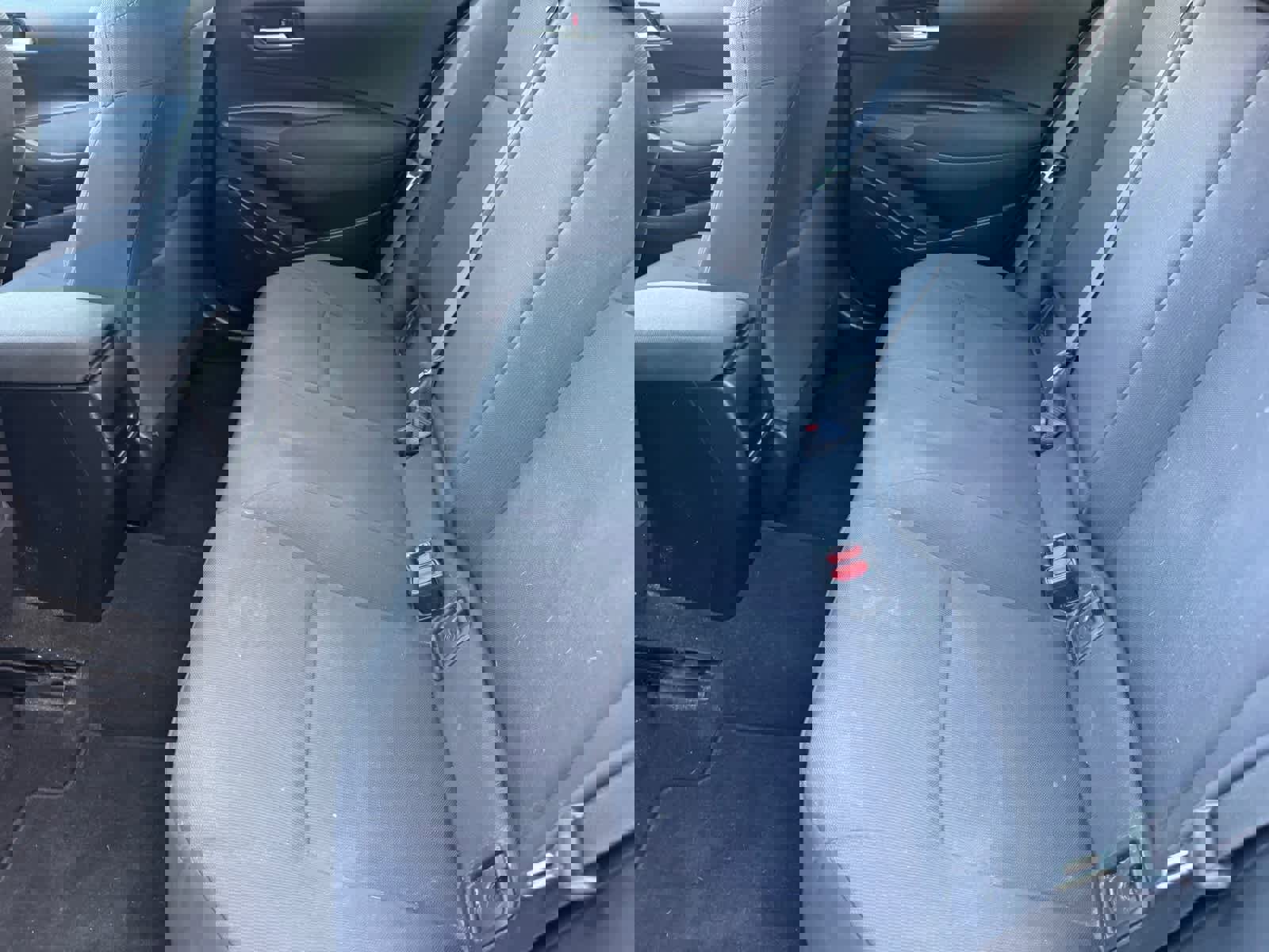 Used 2021 Toyota Corolla LE image 16