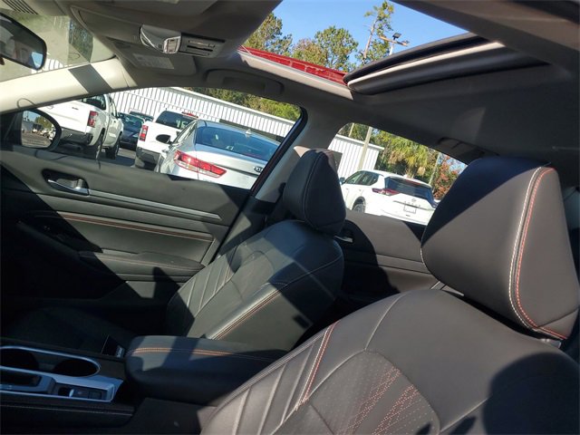 Certified 2023 Nissan Altima 2.5 SR w/ SR Premium Package image 19