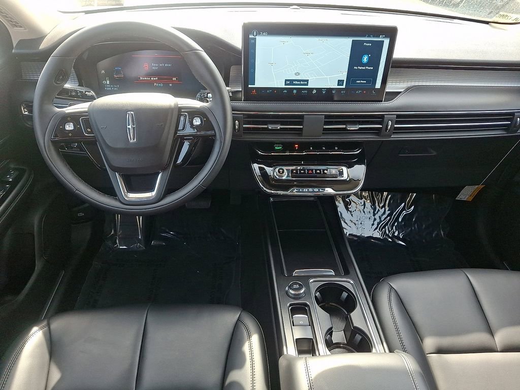 Certified 2024 Lincoln Corsair AWD image 11