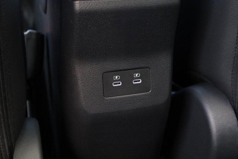 New 2026 Nissan Kicks SR w/ SR Premium Package image 24