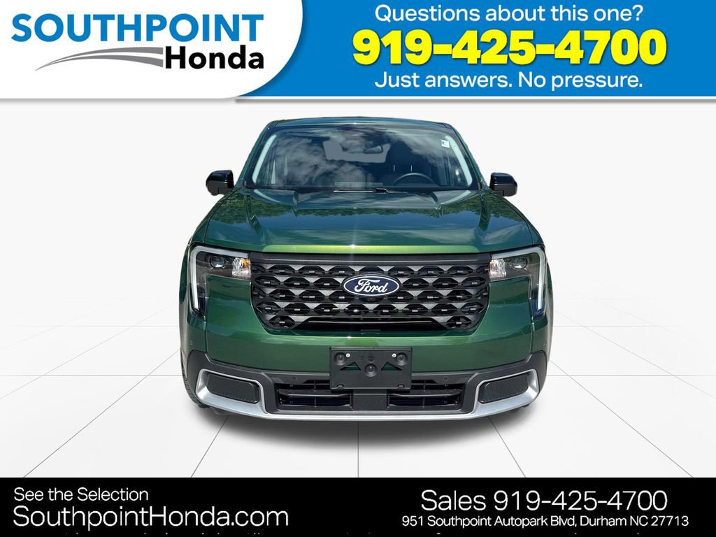 Used 2025 Ford Maverick Lariat w/ 4K Tow Package AWD/4WD image 2