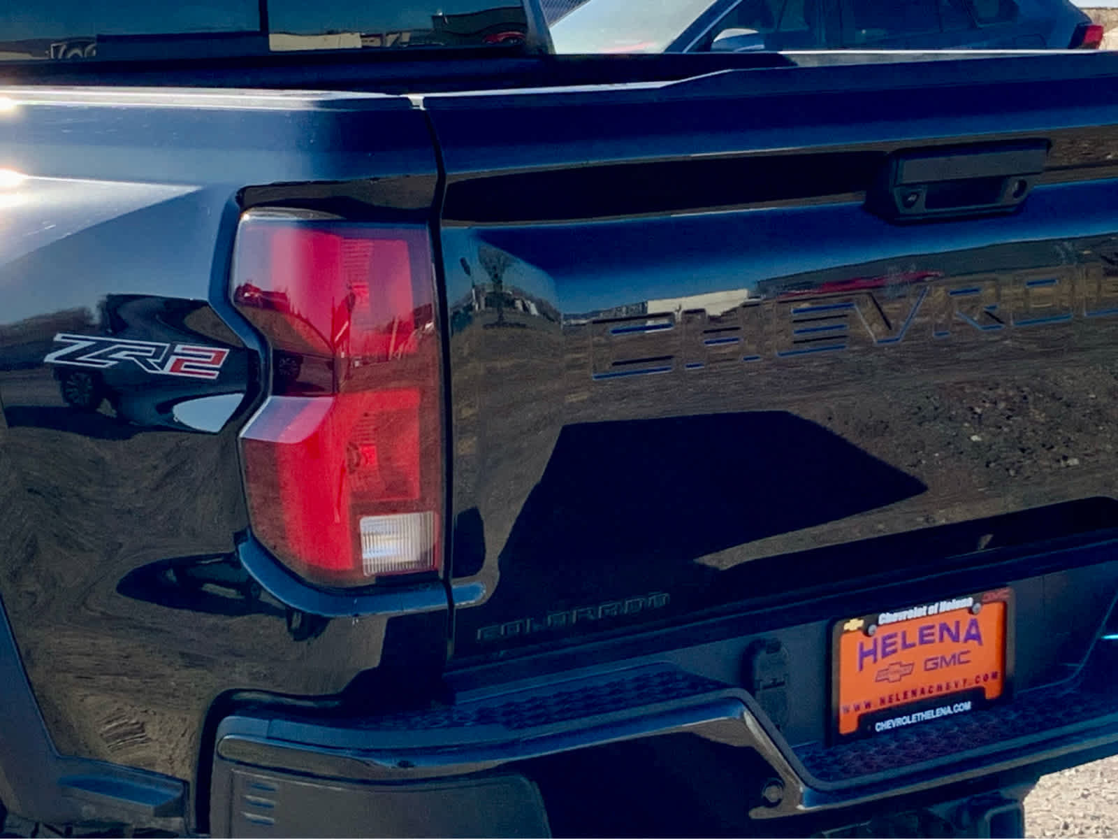 Certified 2025 Chevrolet Colorado ZR2 w/ Midnight Edition image 14