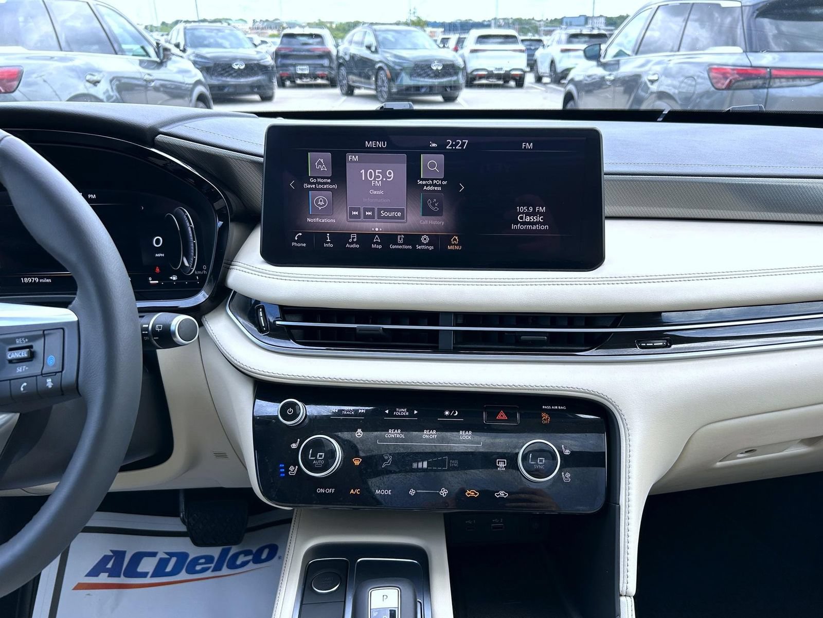 Certified 2025 INFINITI QX60 Luxe AWD/4WD image 13