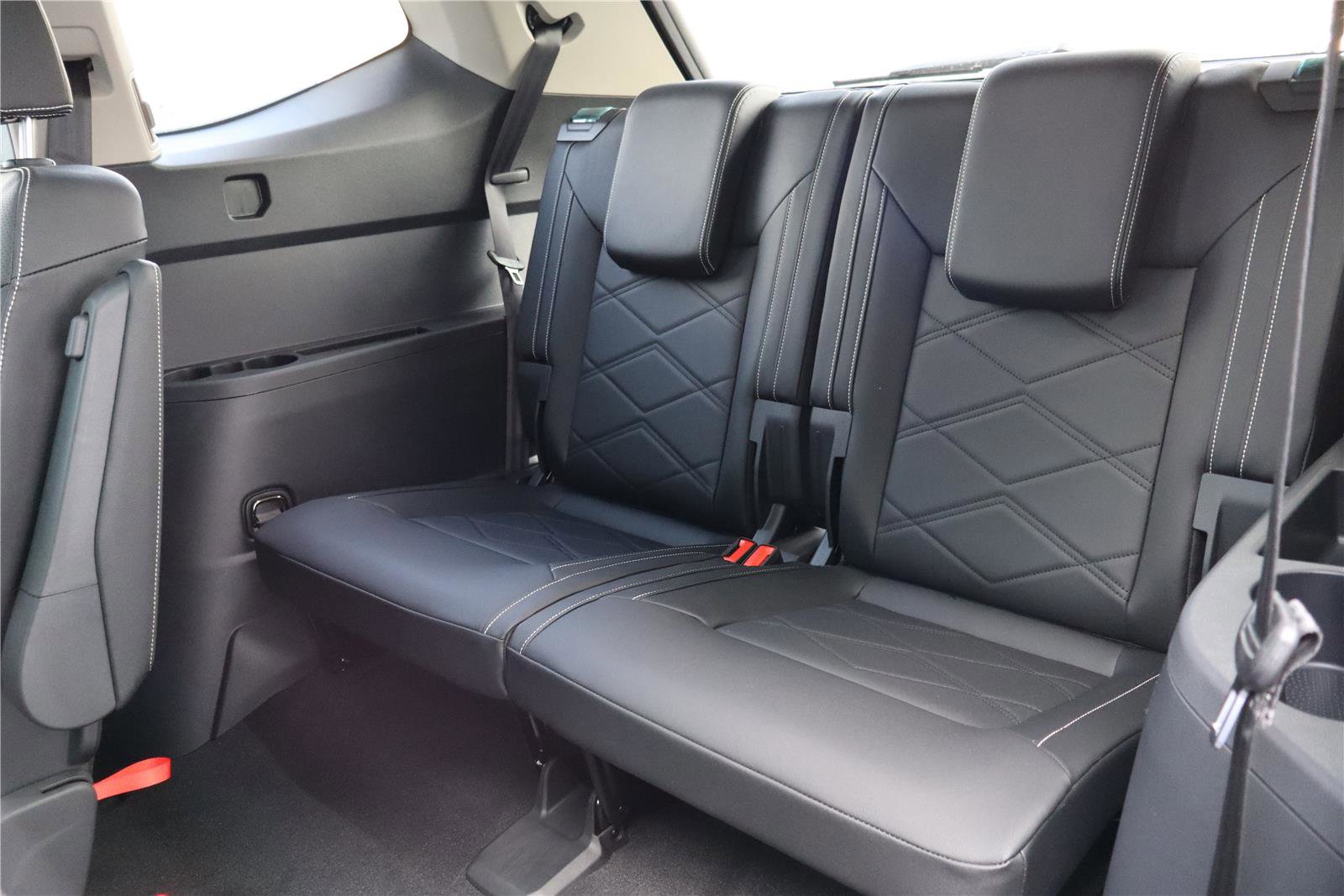 New 2026 Volkswagen Atlas SE image 26