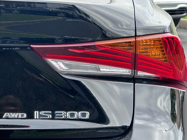 Used 2017 Lexus IS 300 AWD w/ Navigation System Package image 10
