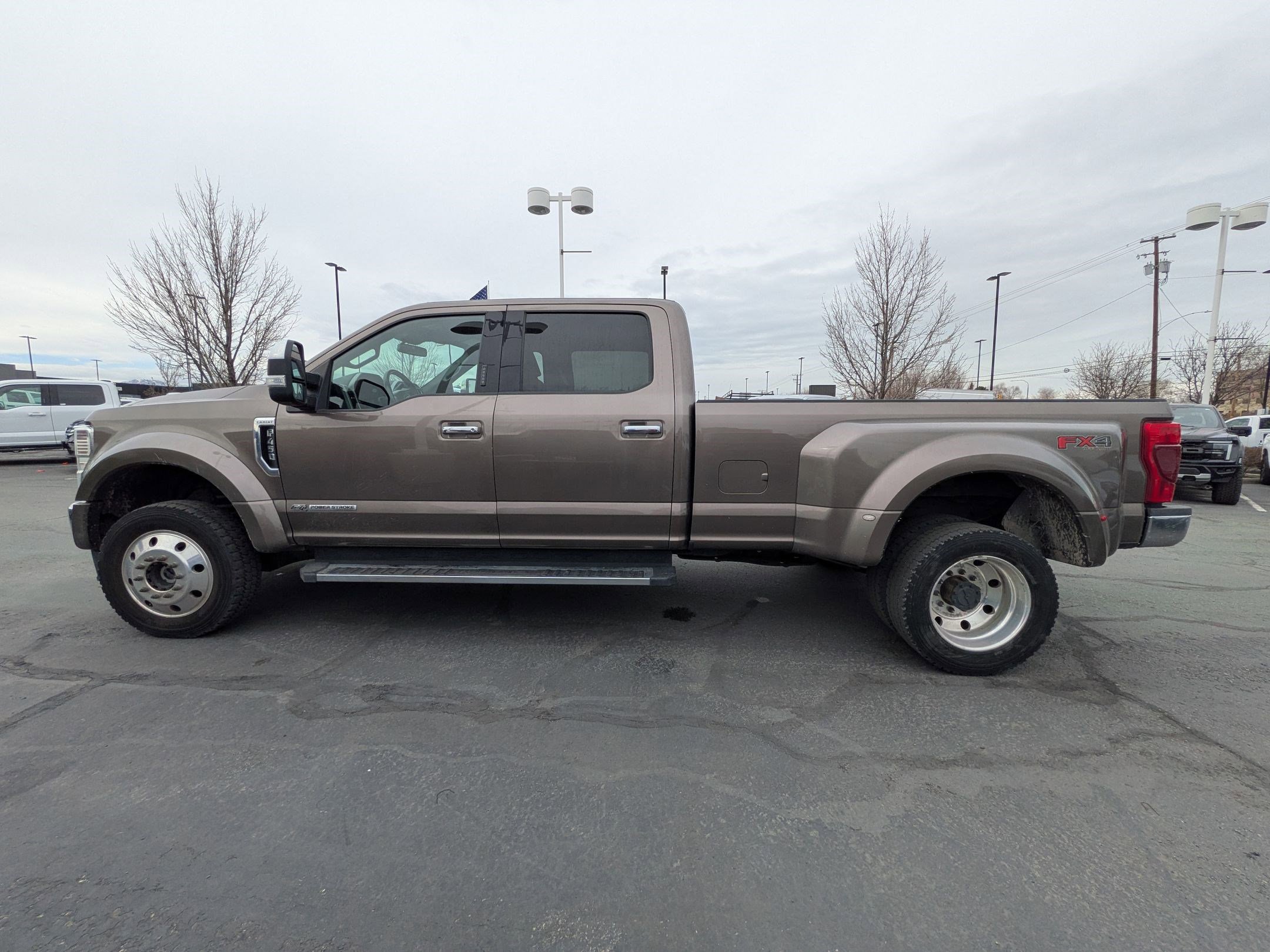 Used 2022 Ford F450 Lariat w/ Chrome Package image 9