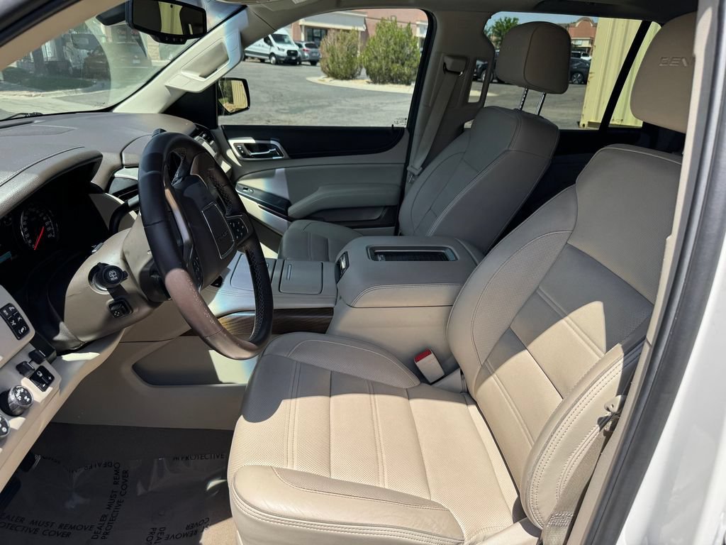 Used 2019 GMC Yukon Denali w/ Denali Ultimate Package AWD/4WD image 15