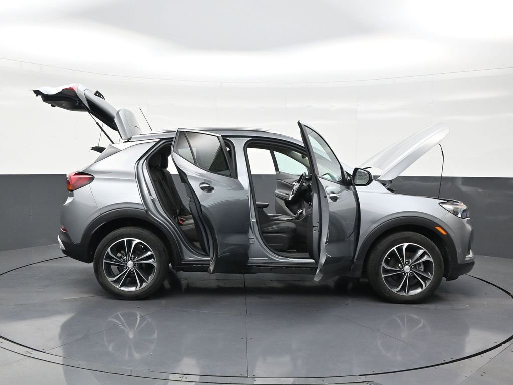 Used 2023 Buick Encore GX Select FWD image 29