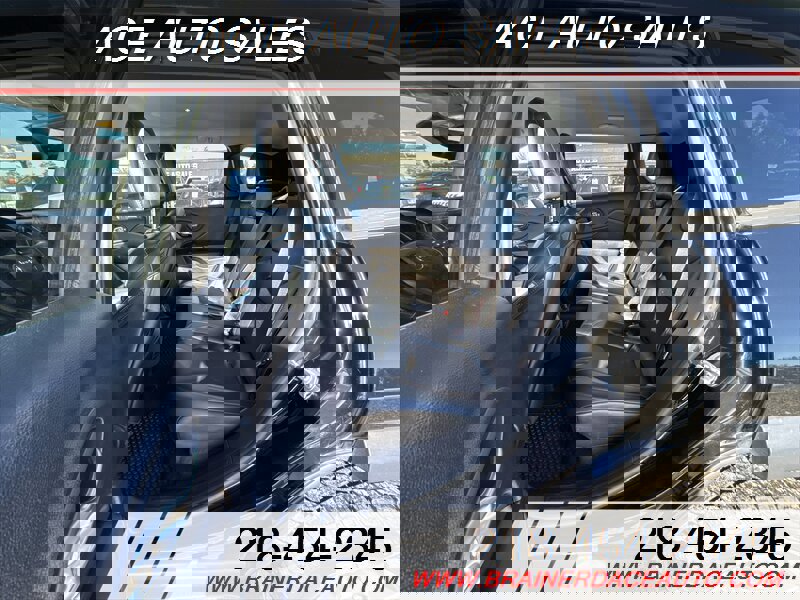 Used 2020 Jeep Cherokee Trailhawk w/ Cold Weather Group image 18