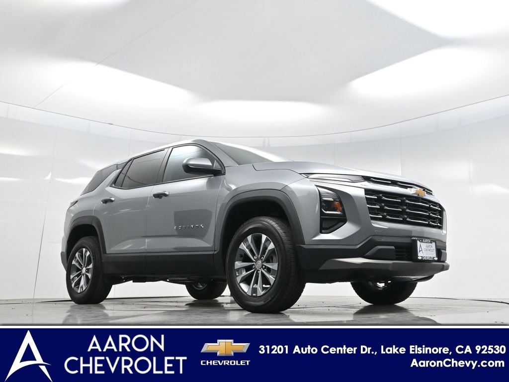 New 2026 Chevrolet Equinox LT image 2