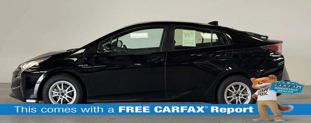 Used 2016 Toyota Prius Four video 2