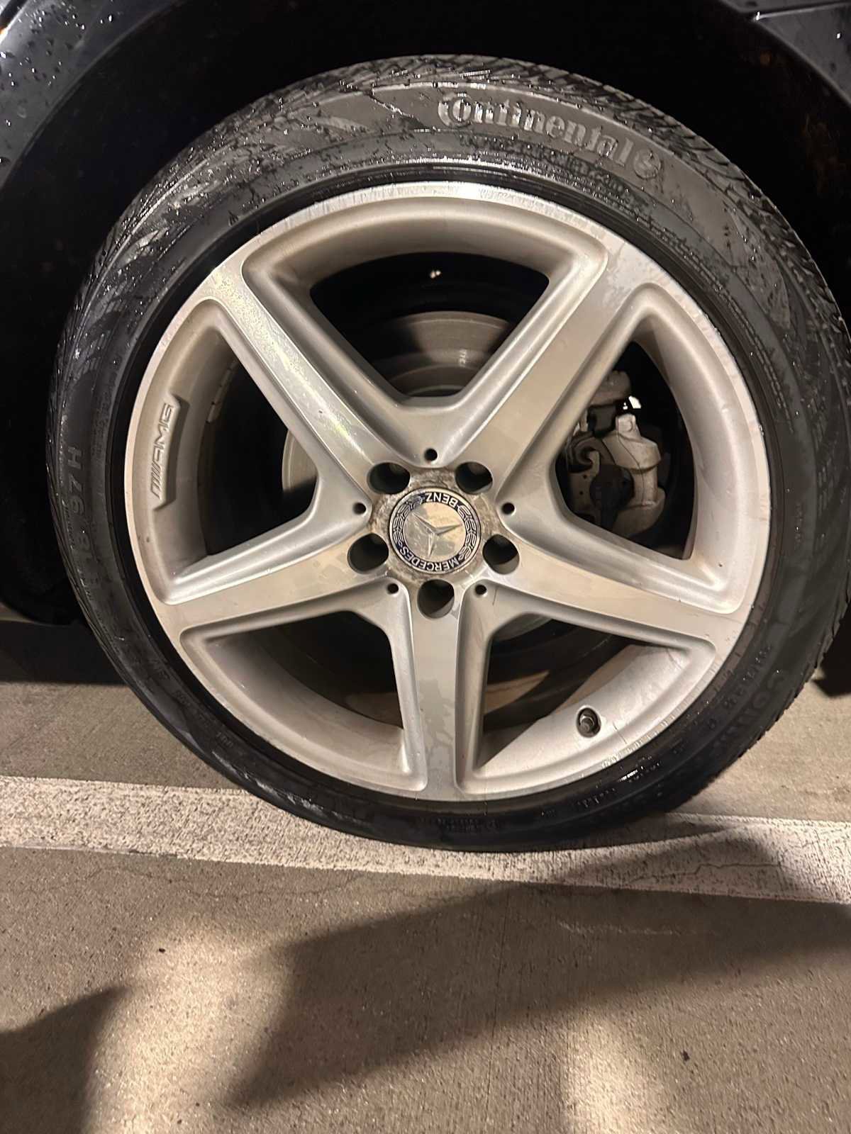 Used 2012 Mercedes-Benz CLS 550 4MATIC image 9