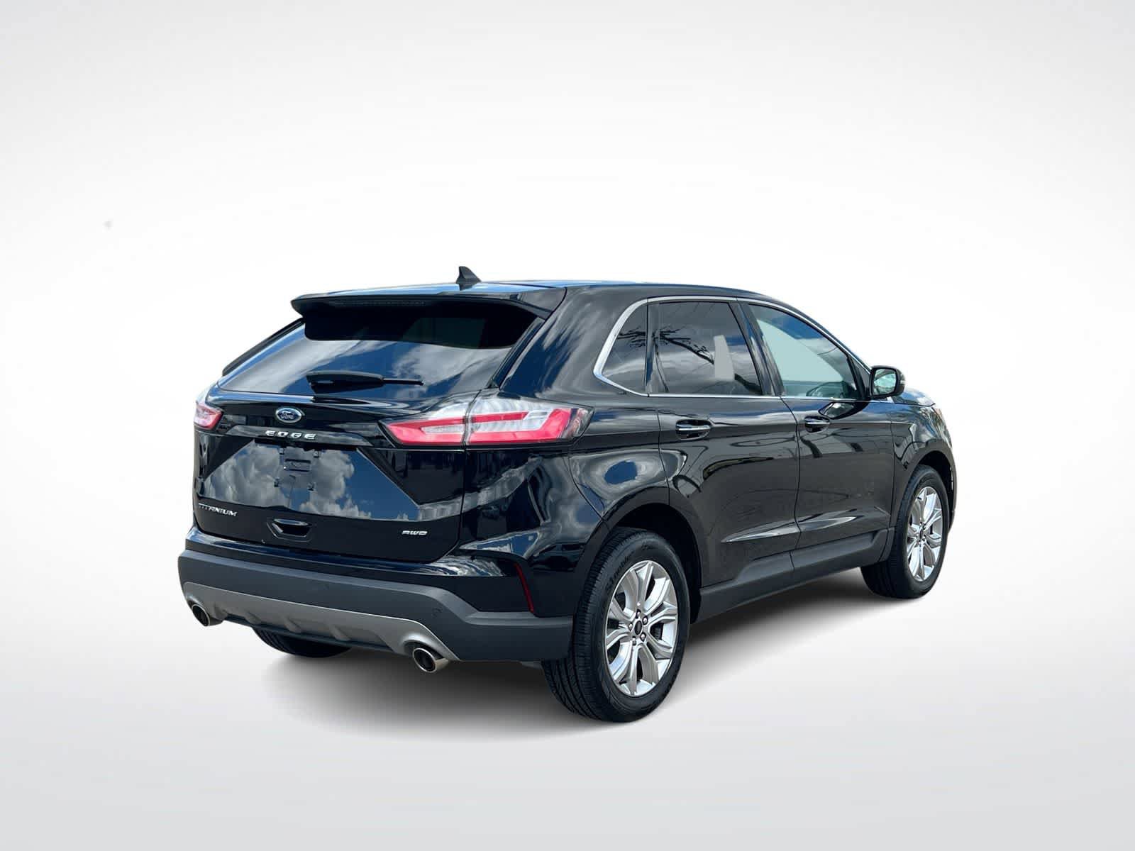 Used 2024 Ford Edge Titanium AWD/4WD image 8