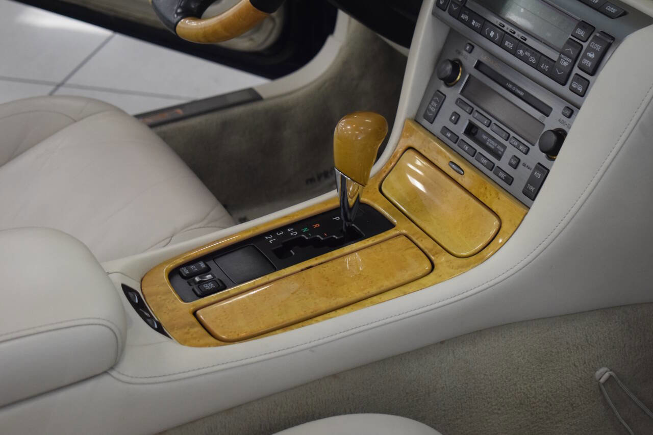 Used 2002 Lexus SC 430 Convertible RWD image 61