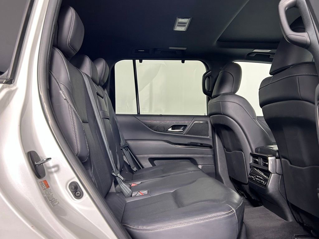 Used 2023 Lexus LX 600 4WD w/ Appearance Package image 13