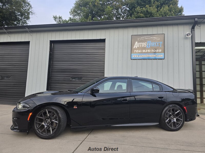 Used 2019 Dodge Charger Scat Pack w/ Plus Group RWD image 2