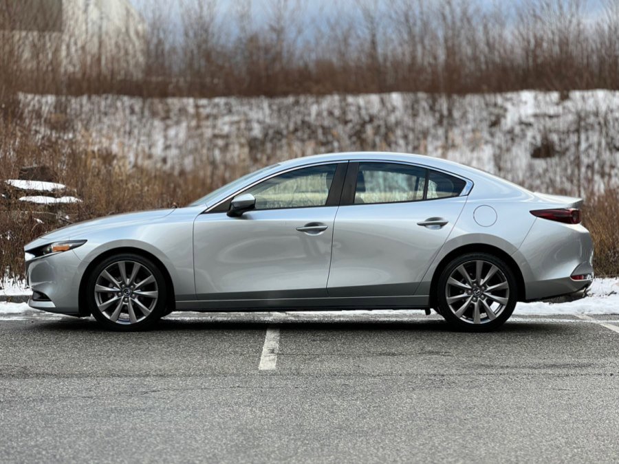 Used 2020 MAZDA MAZDA3 Sedan w/ Select Package image 5