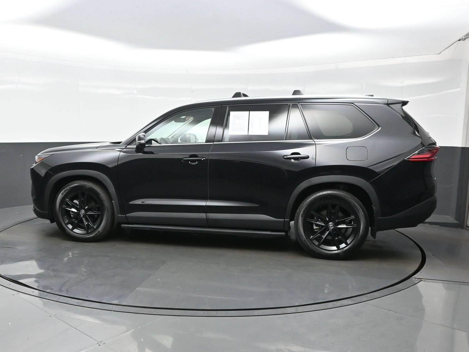 Used 2026 Toyota Grand Highlander AWD Hybrid image 3