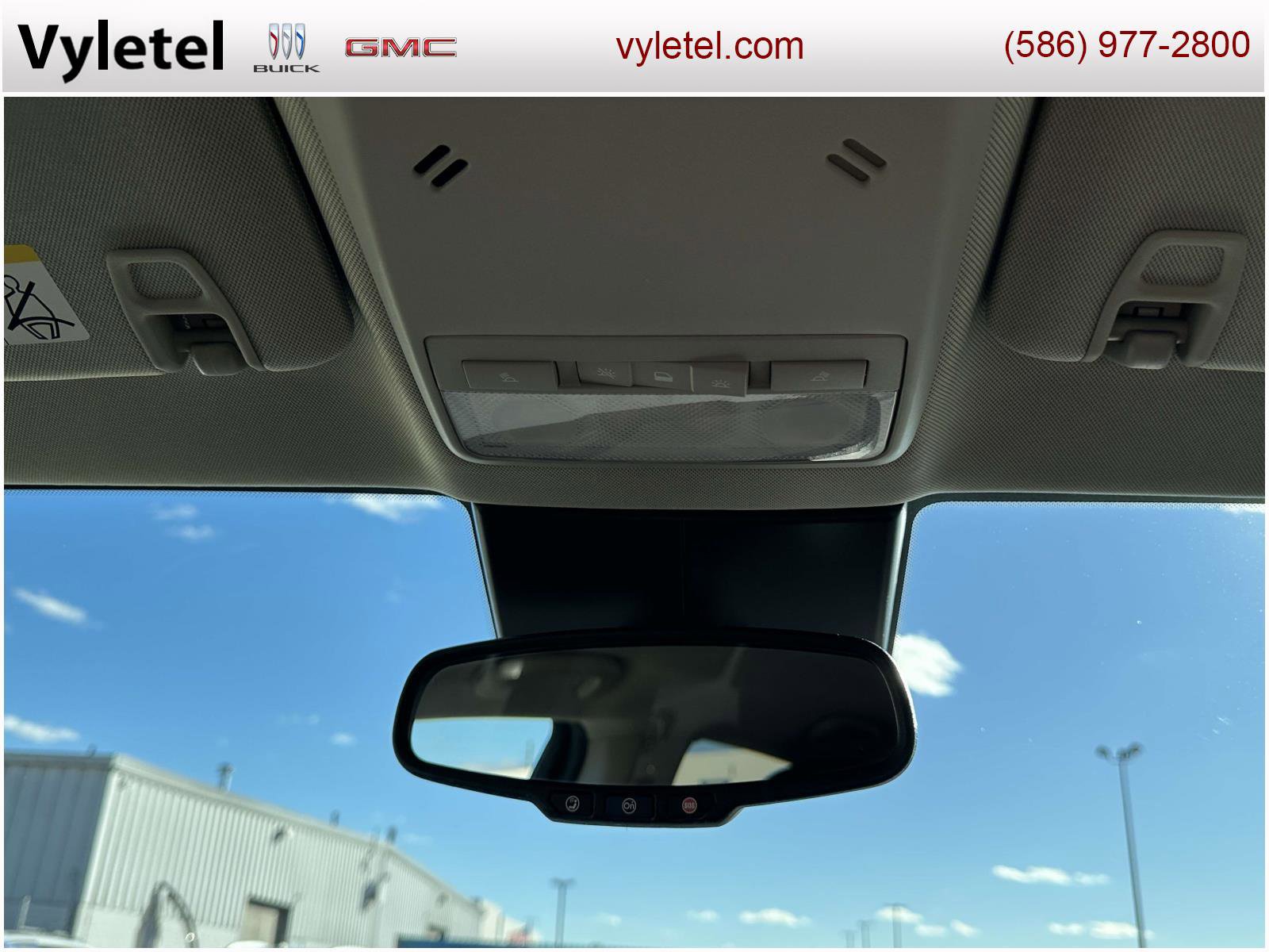 Certified 2021 Buick Encore Preferred w/ Safety Package image 28