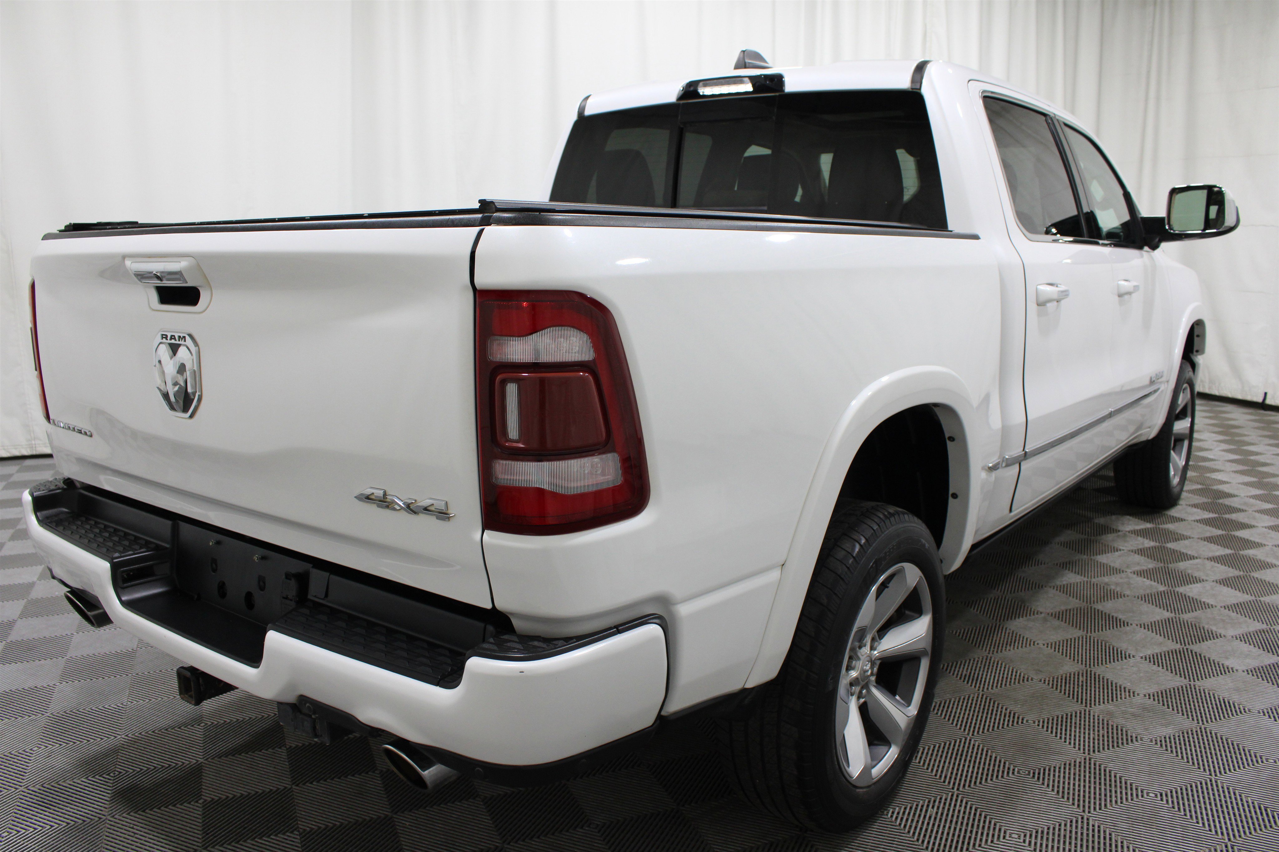 Used 2021 RAM 1500 Limited AWD/4WD image 29