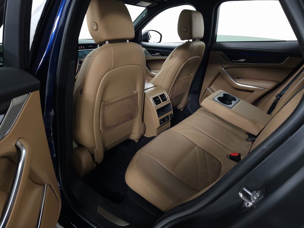 Used 2022 Jaguar F-PACE S image 33