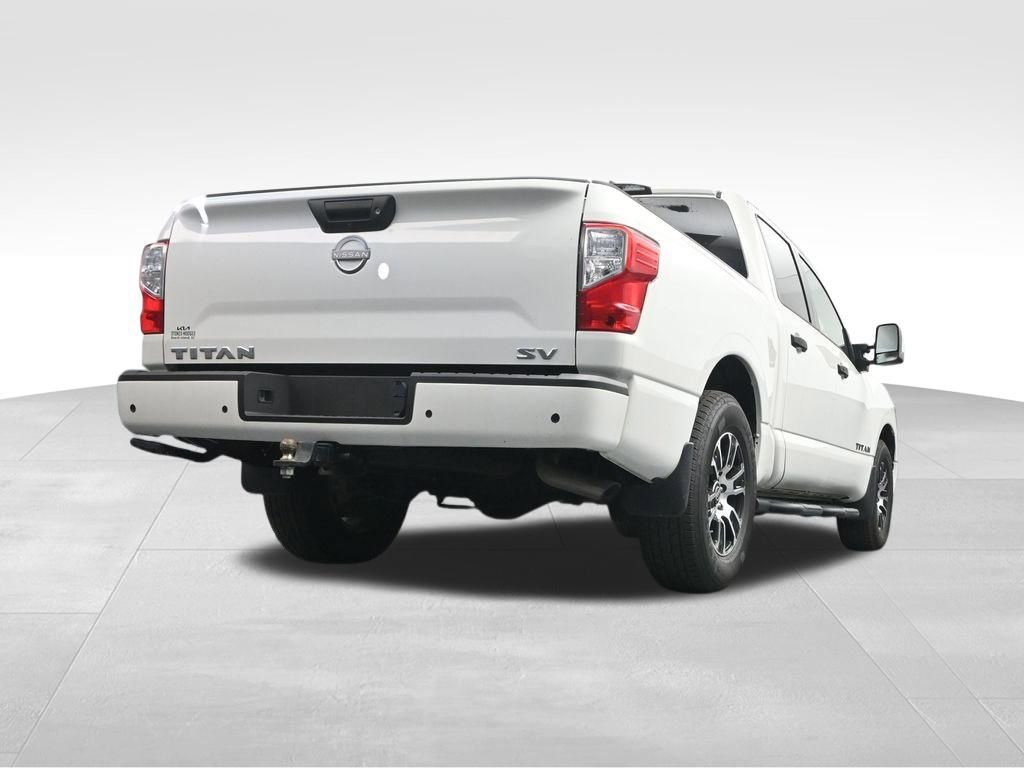Used 2024 Nissan Titan SV w/ SV Convenience Package image 24