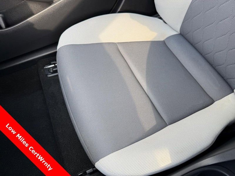 Used 2023 Toyota Corolla LE image 27