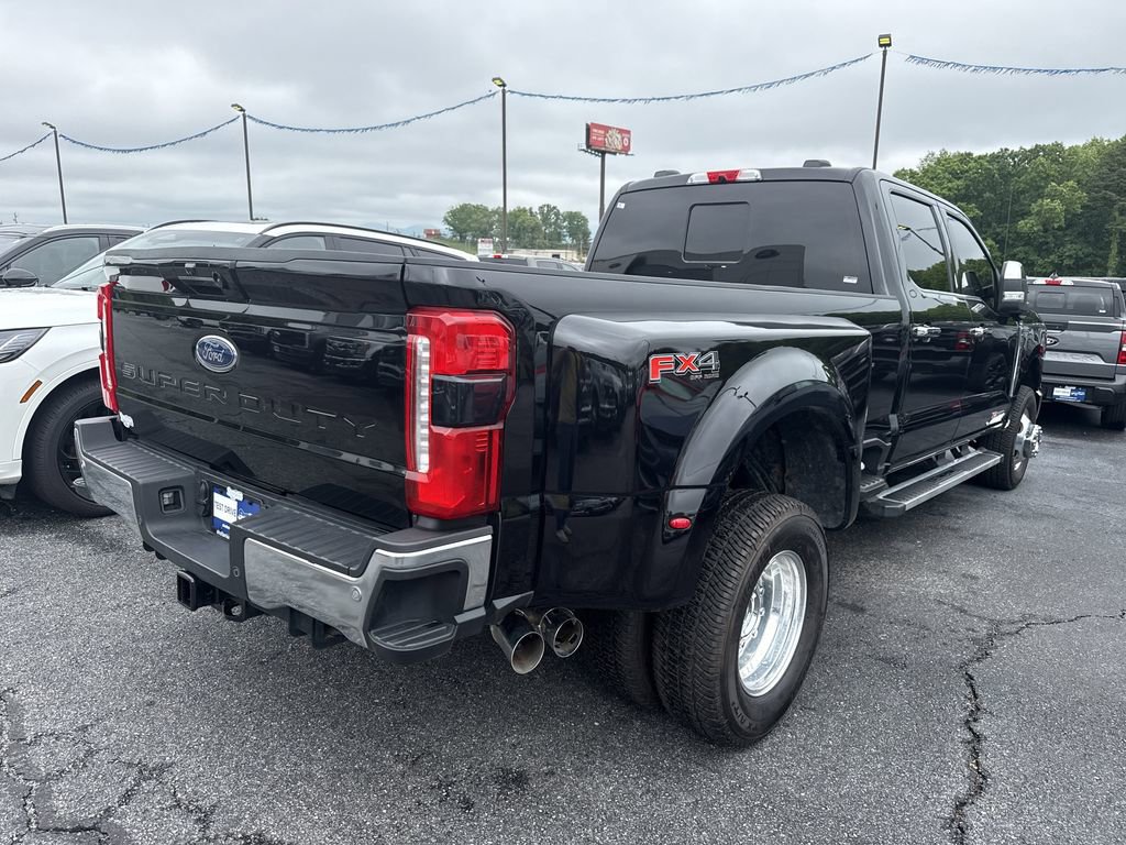 Used 2024 Ford F350 Lariat w/ Chrome Package AWD/4WD image 7