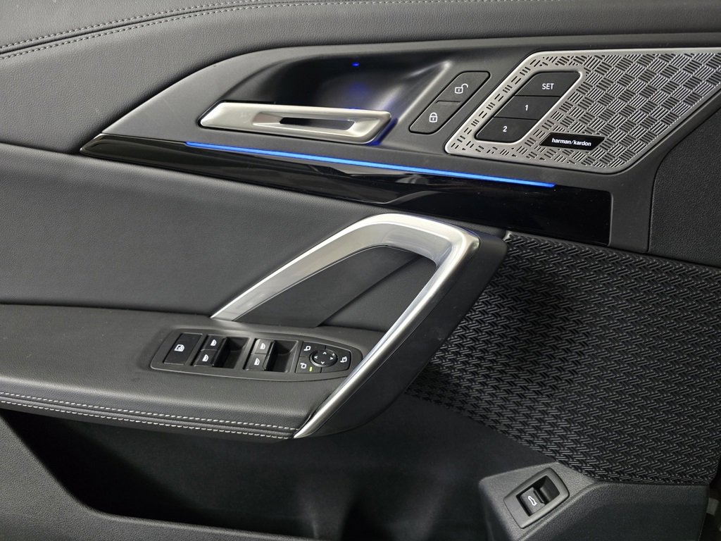 Used 2025 BMW X1 xDrive28i w/ Convenience Package image 11