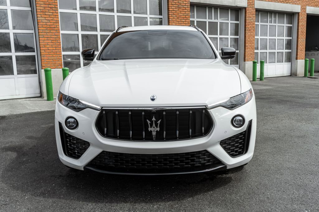 Used 2022 Maserati Levante GT image 40