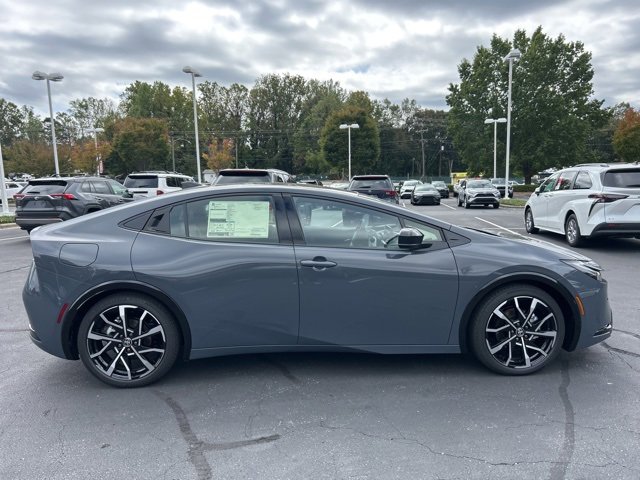 New 2026 Toyota Prius Plug-In Hybrid image 4