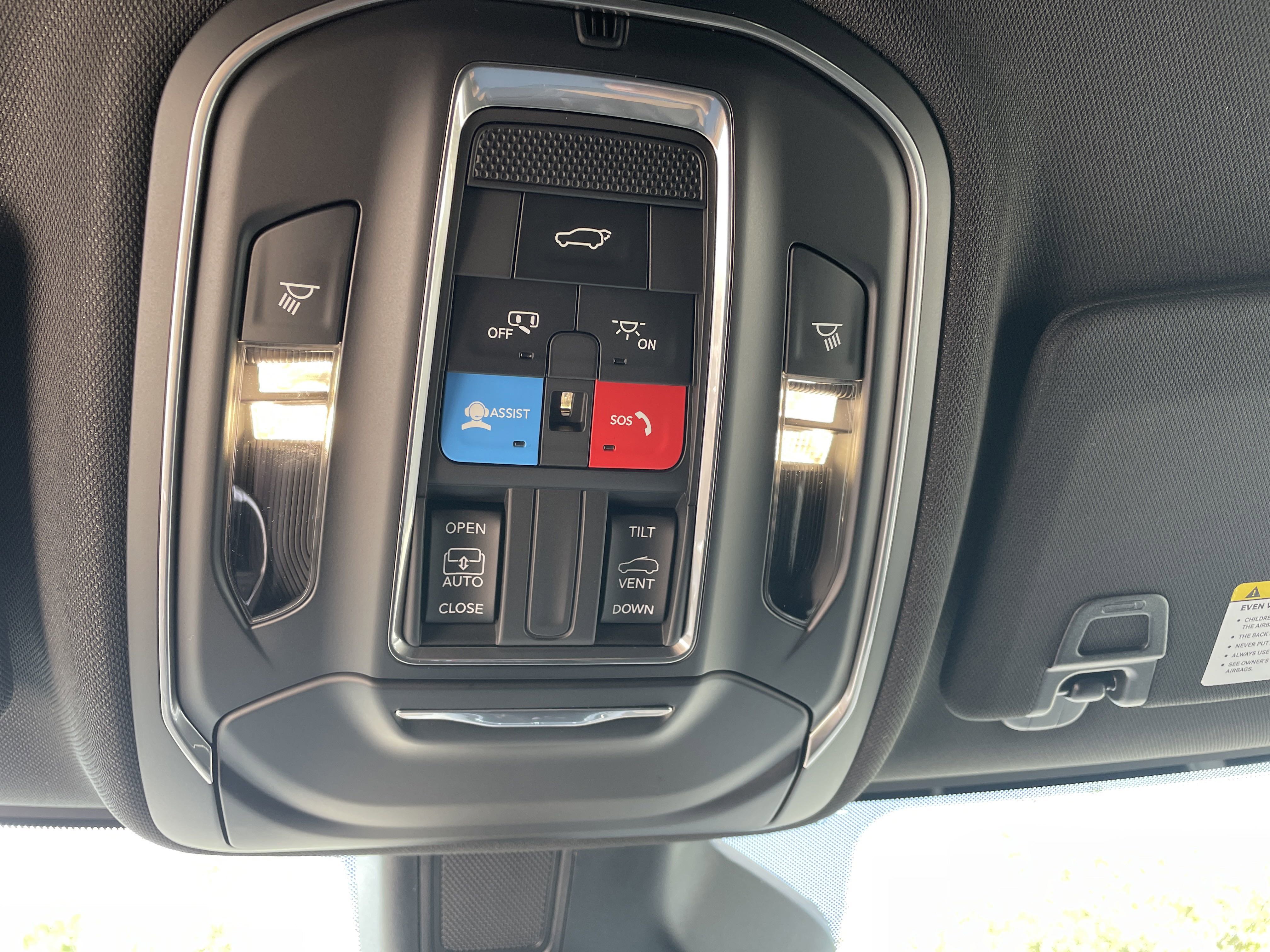 New 2025 Jeep Grand Cherokee L Altitude image 56