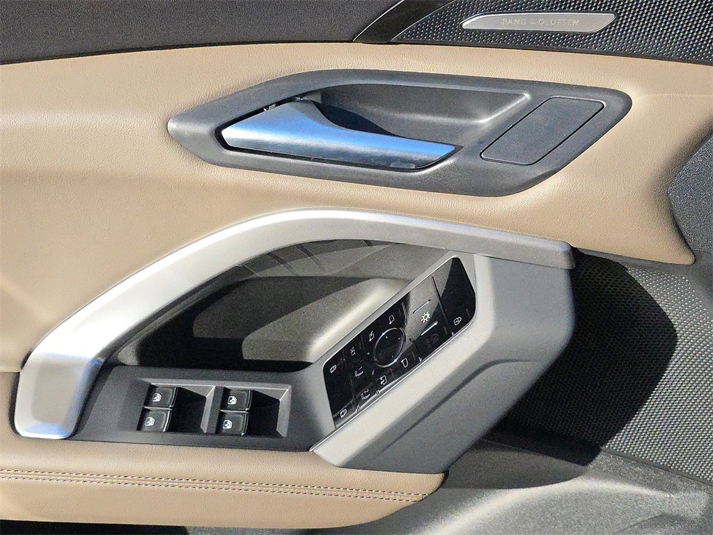 New 2025 Audi Q5 Premium Plus image 19