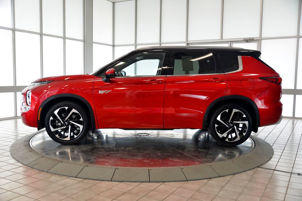 Used 2024 Mitsubishi Outlander SEL AWD/4WD image 5