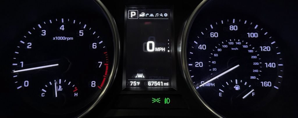 Used 2019 Hyundai Santa Fe XL FWD image 16