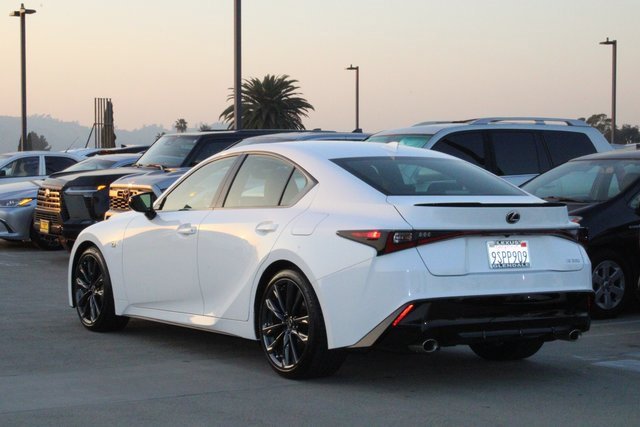 Certified 2025 Lexus IS 350 F Sport image 19