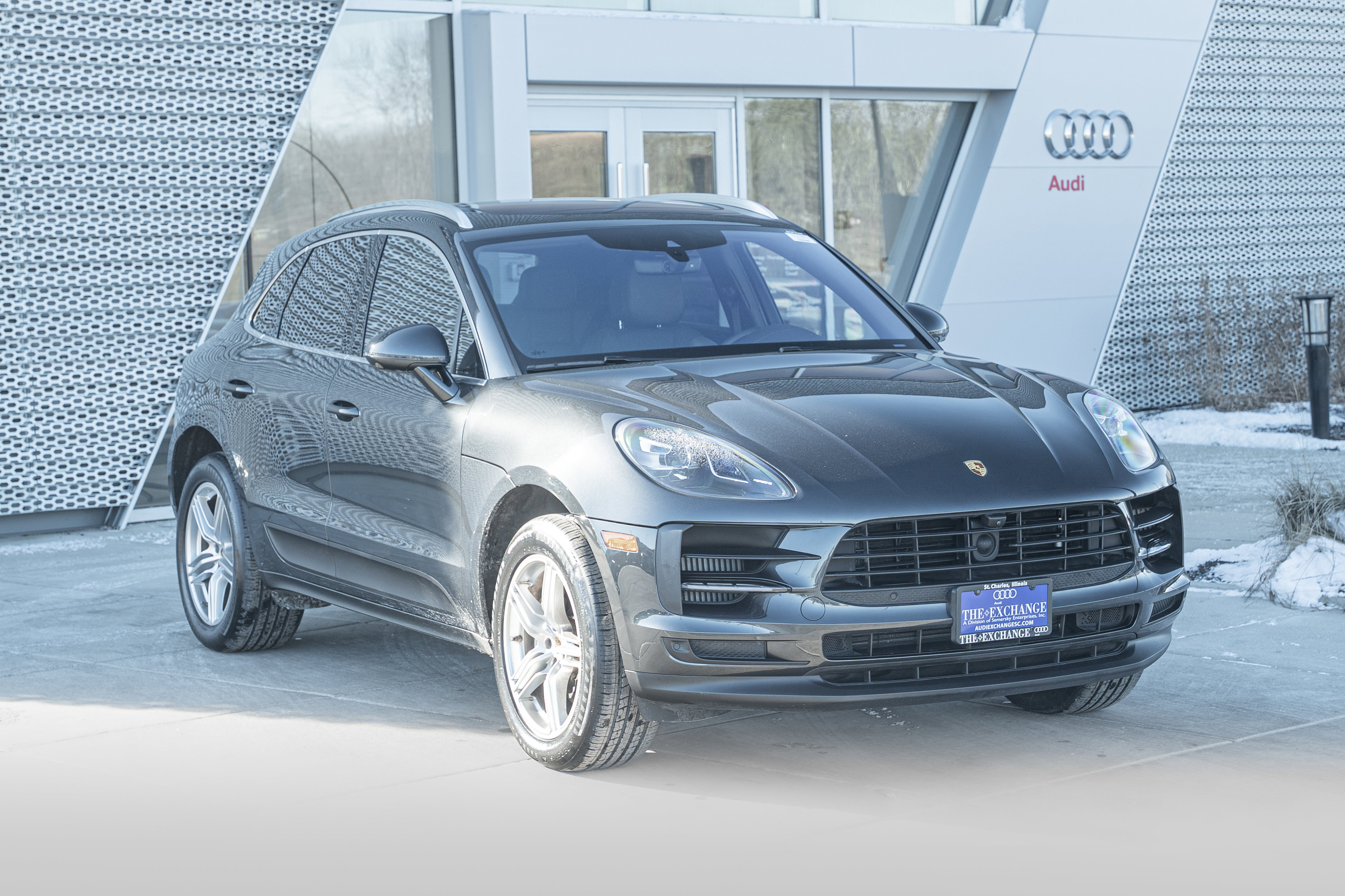 Used 2019 Porsche Macan S image 2