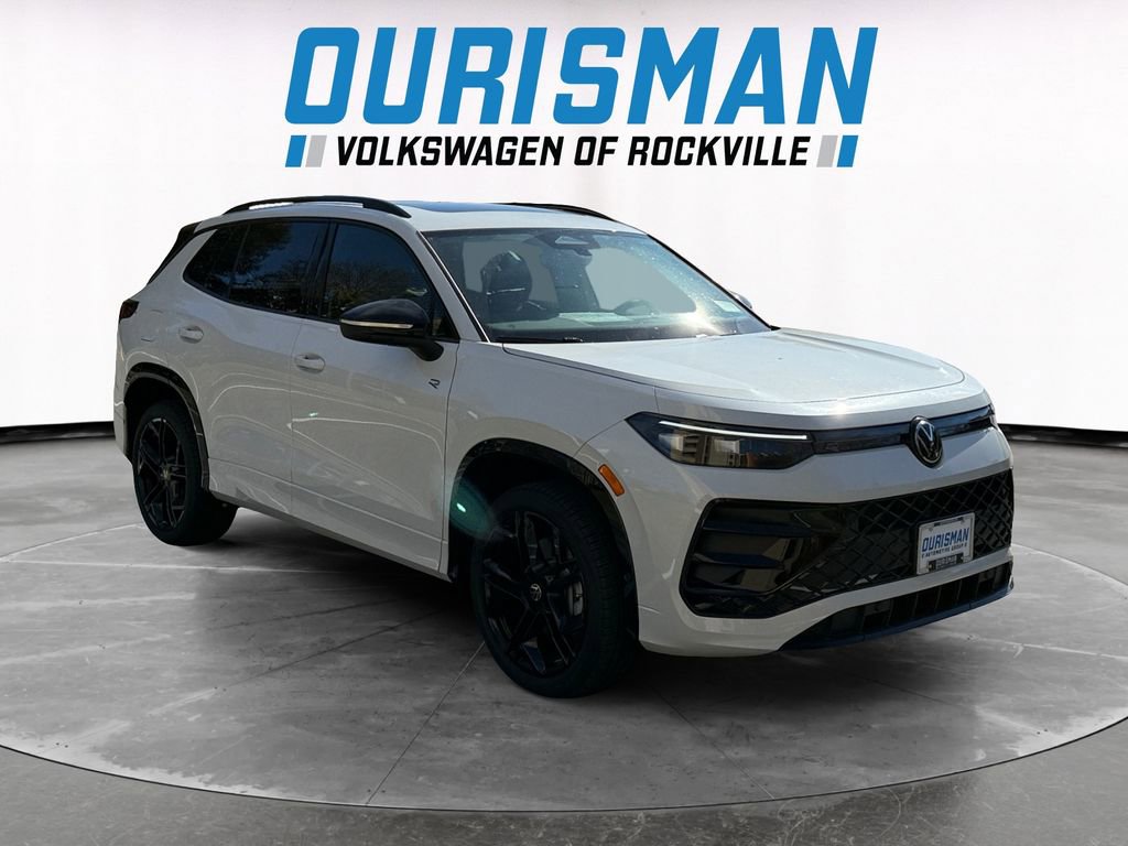 New 2025 Volkswagen Tiguan SE R-Line